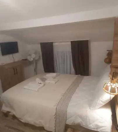 Mavi Ege Butik Otel 홈스테이