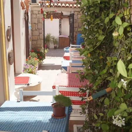 Mavi Ege Butik Otel Homestay